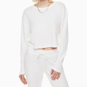 White Long Sleeve Shirt Cropped but wide